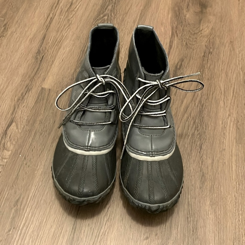 Sorel out n about waterproof rain boots